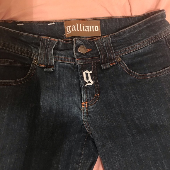 Jeans - Picture 5 of 8